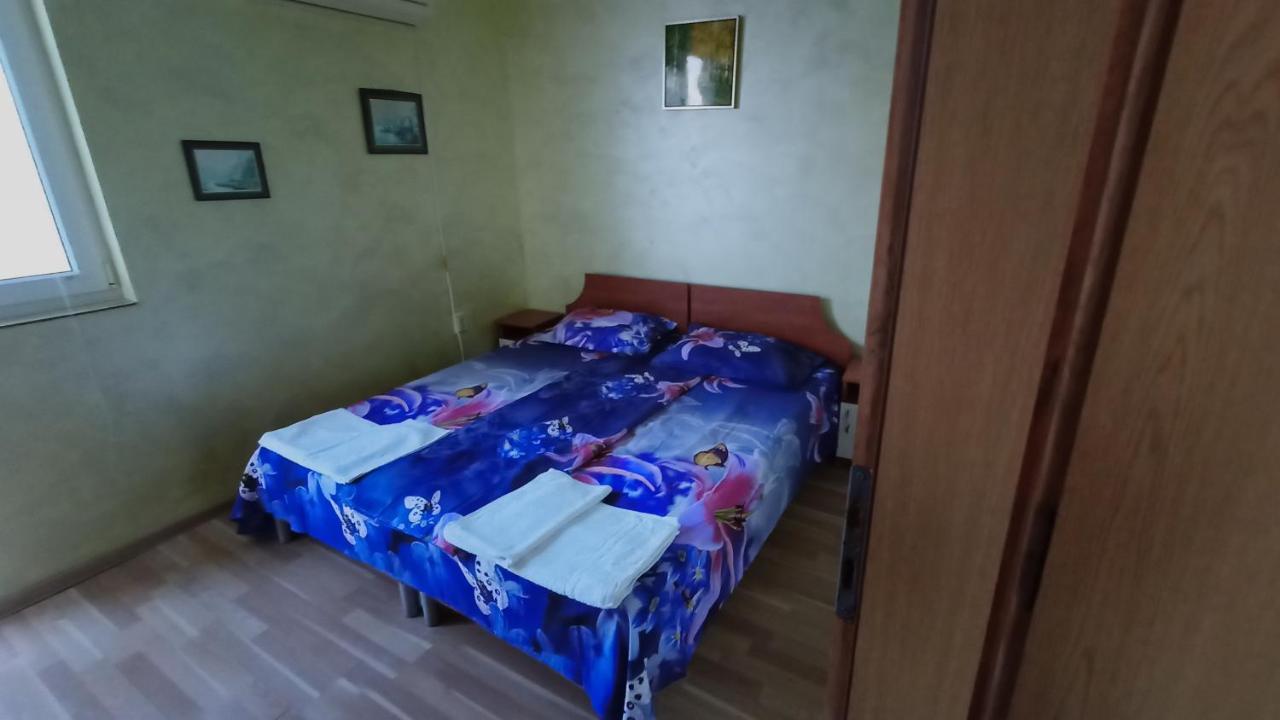 Nikolovi Home Apartments Pomorie Exterior foto